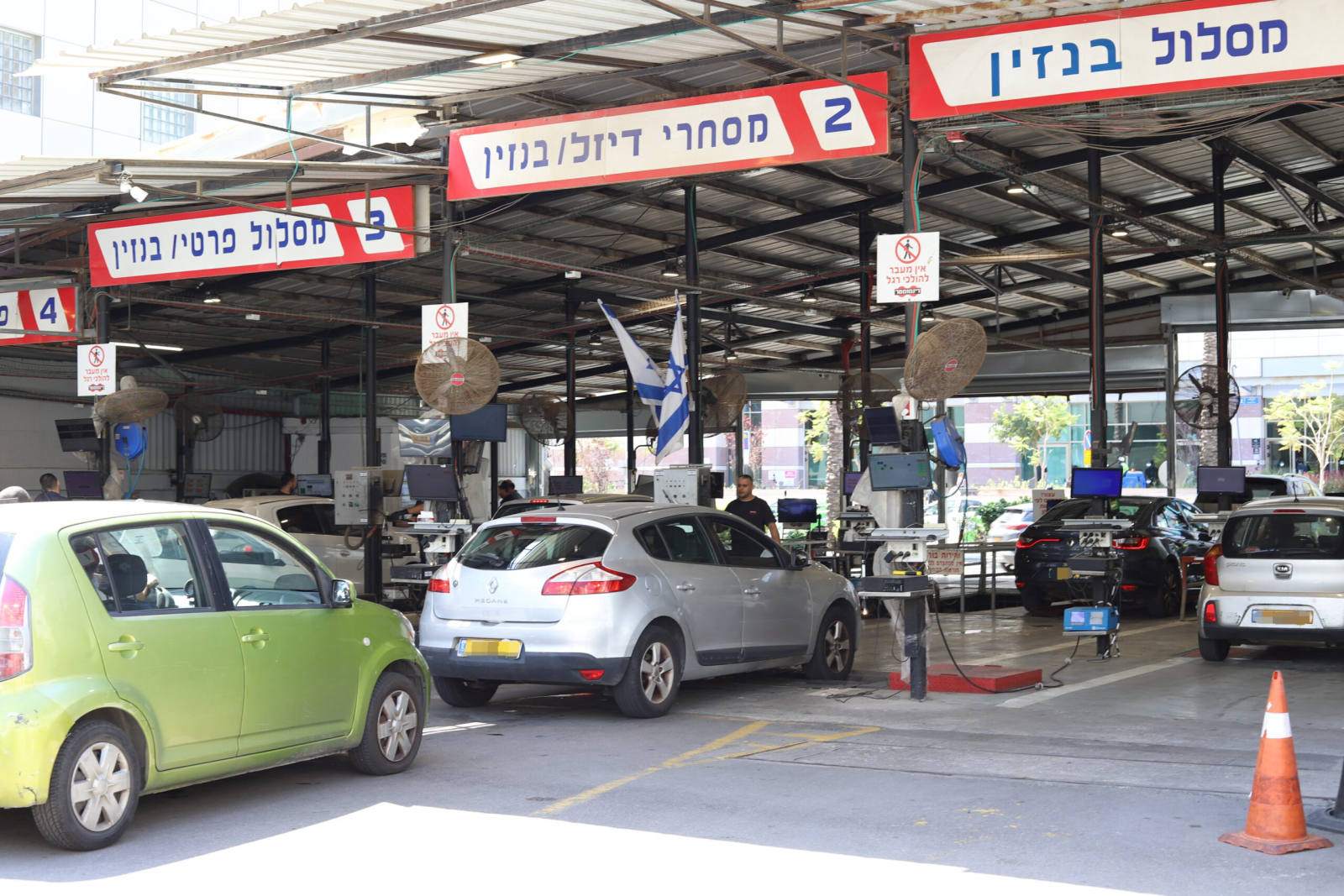 מכון טסטים תל אביב – בדיקות רכב מקצועיות עם דינמומטר